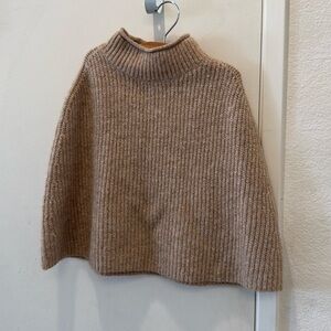 Zara knit poncho medium
